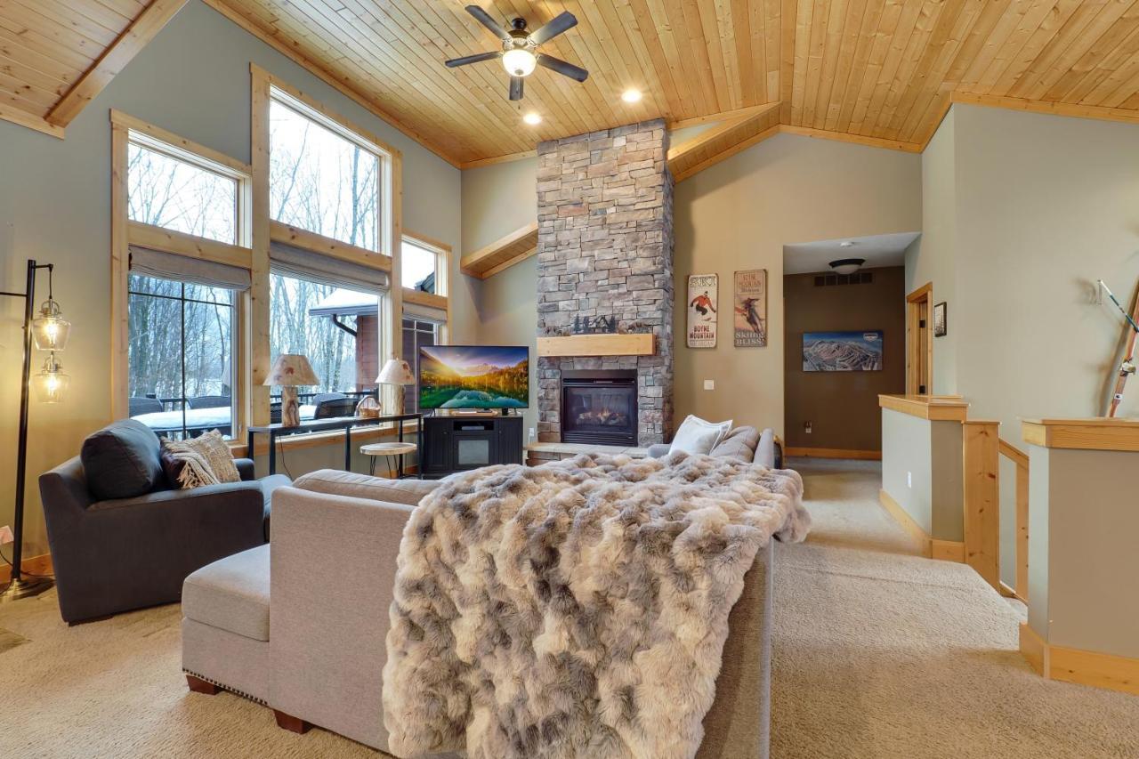 Kitz Retreat Βίλα Boyne City Εξωτερικό φωτογραφία
